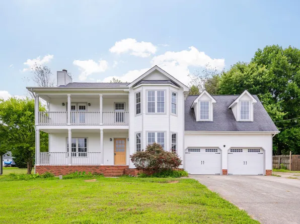 71 Valley Breeze Dr, Ringgold, GA 30736