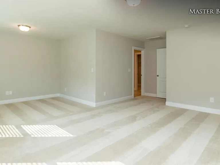 1007 Rexburg Dr — Photo 13