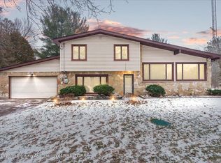 580 Waverly Rd, Dimondale, MI 48821