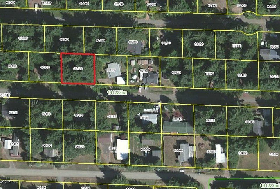 1st image of 300 NE Alder St