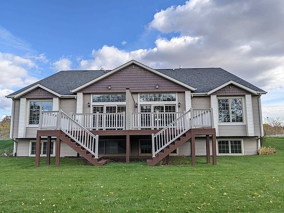 2nd image of 746 Gabriela Ct