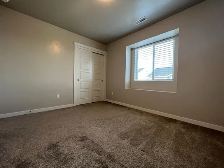 128 N Sevenoaks Ave — Photo 15