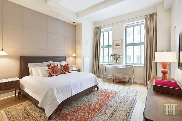 Sold by Halstead Real Estate | media 26