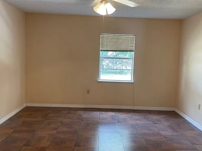 8487 Dorsey St — Photo 10