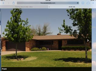 312 W 14th St, Friona, TX 79035