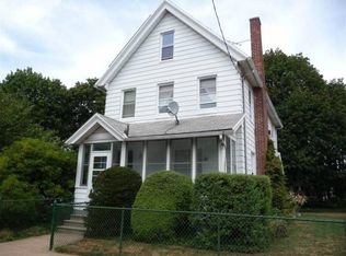 65 Treadwell St, Hamden, CT 06517