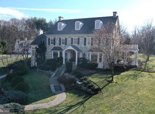 808 Pinkerton Rd, Mount Joy, PA 17552