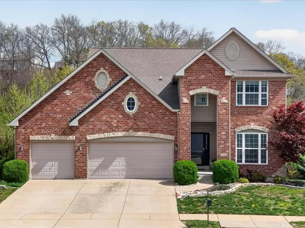 1535 Heritage Valley Dr, High Ridge, MO 63049