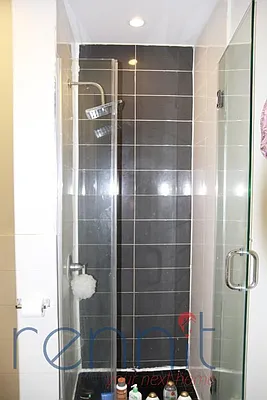 Rented by Rennit Inc. | media 21