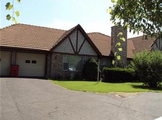 1901 N Whitney Rd, Independence, MO 64058