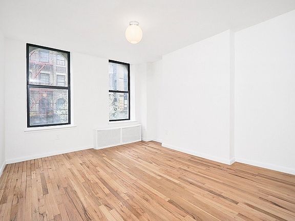 4th image of 107 W 113th St #3BB