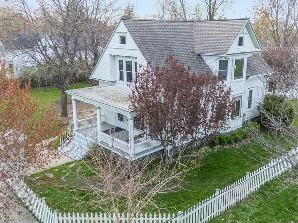 333 E Moore St, Berlin, WI 54923