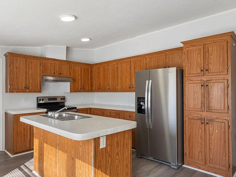 150 Pegasus Ct — Photo 33