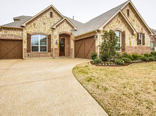 10101 Edgeway Cir, Rowlett, TX 75089