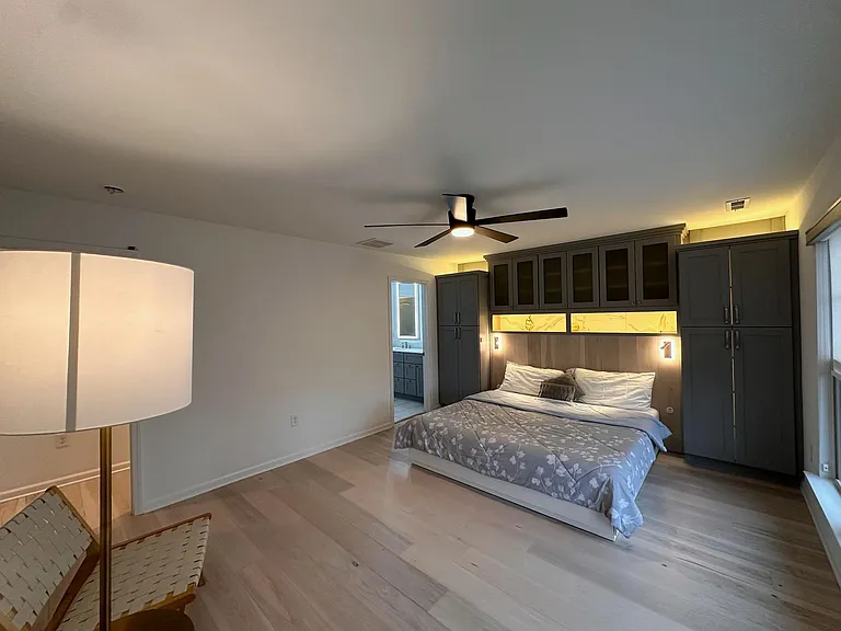 706 Denhoff Dr — Photo 37