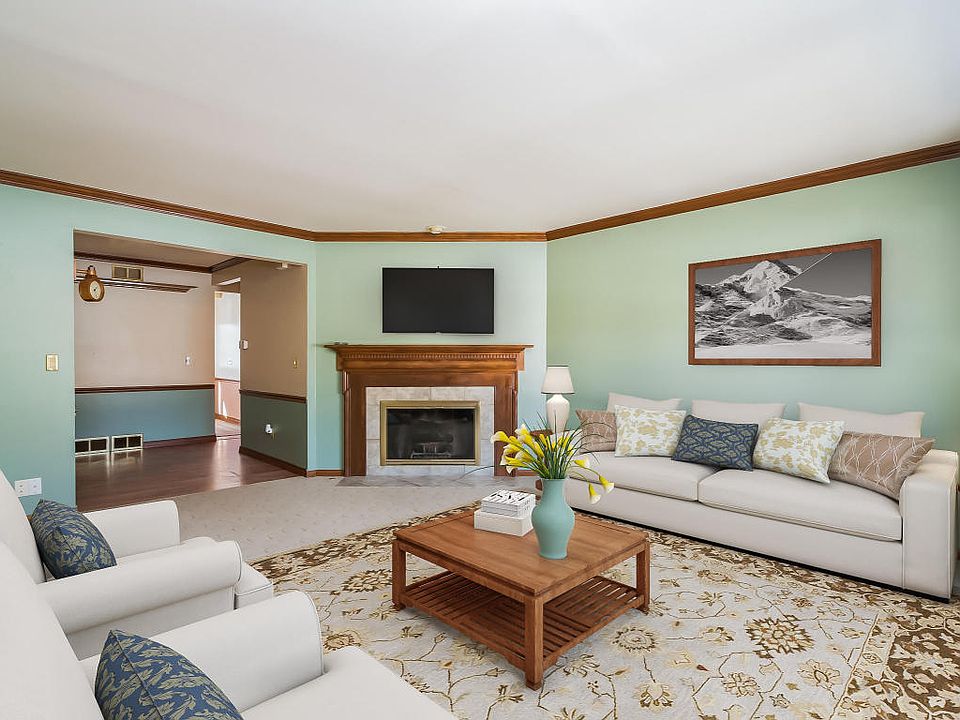 1st image of 2053 Chateau Ct