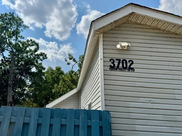 3702 Squaw Valley Dr SW #C, Huntsville, AL 35805