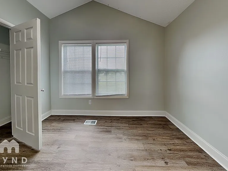 54 Pedernales Dr — Photo 15