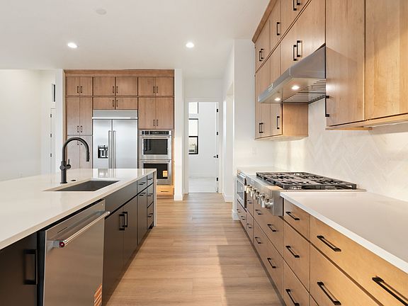 3rd image of 5973 Hal Row Rd #112