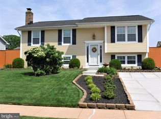 417 John Ave, Essex, MD 21221