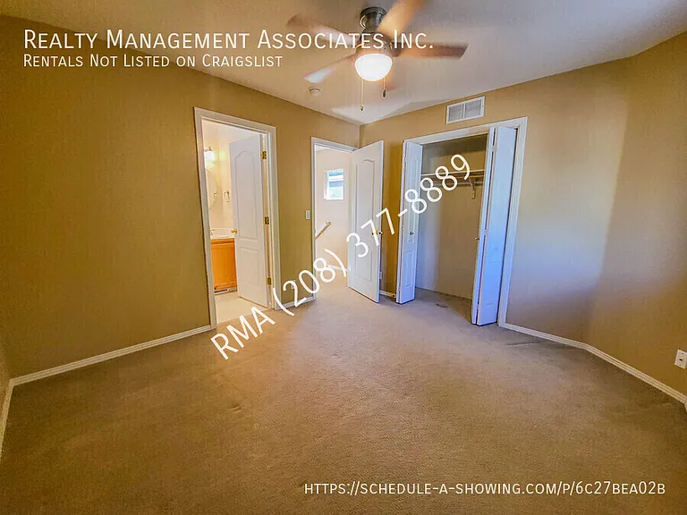 1611 S Michigan Ave — Photo 8