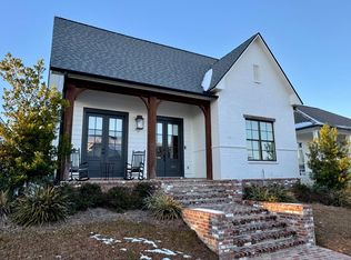 1073 Parker District Ave, Saint Francisville, LA 70775