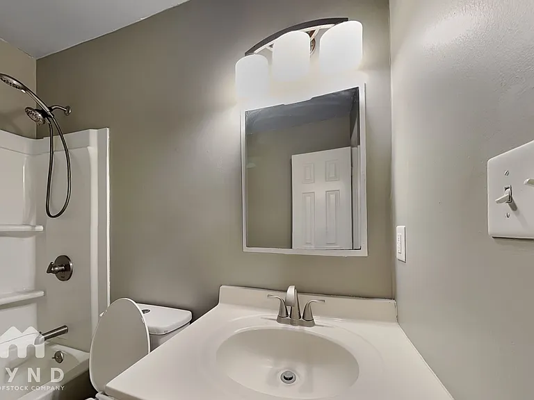 3504 Berdan Ct — Photo 13