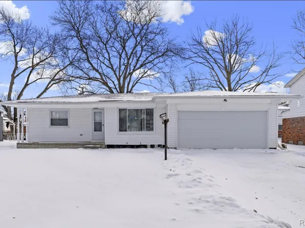 21799 Potomac Dr, Southfield, MI 48076