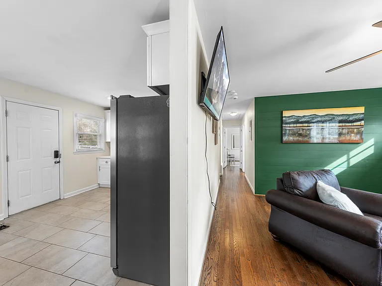 2315 Stevens Rd — Photo 5