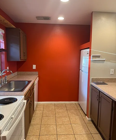 13004 Leverington St — Photo 1