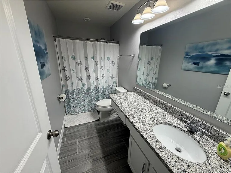 5151 Adelaide Dr — Photo 16