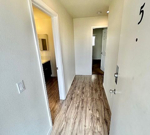 3rd image of 445 E St APT 5