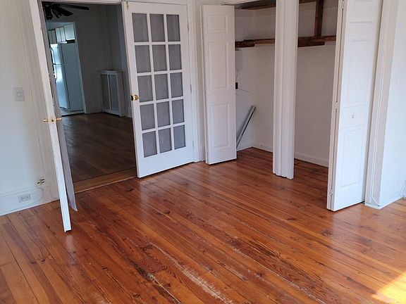 5th image of 52 Prospect St
