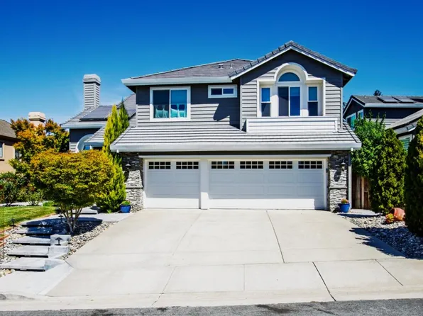 2745 Cantor Dr, Morgan Hill, CA 95037