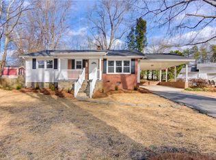 553 Stone Mountain Rd, Stoneville, NC 27048