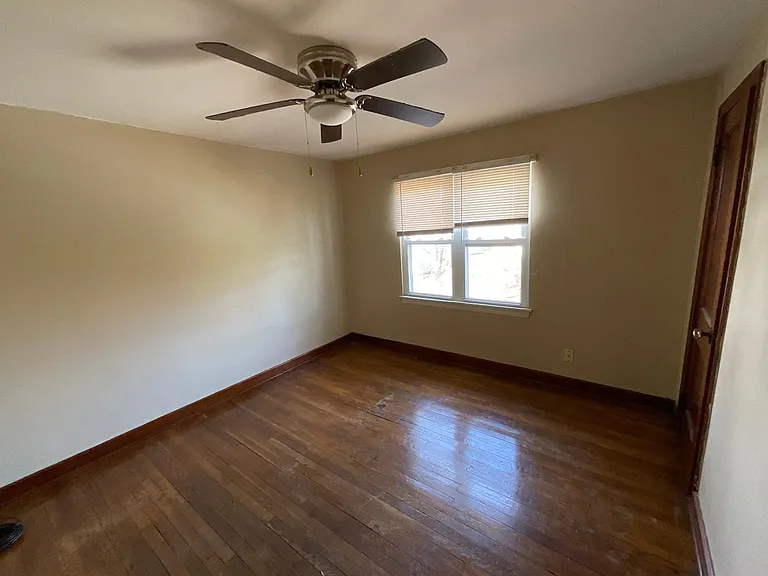 818 Vienna Ave #818 — Photo 9