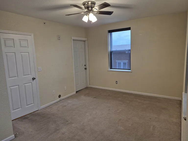 139 W Peoria St #202 — Photo 7
