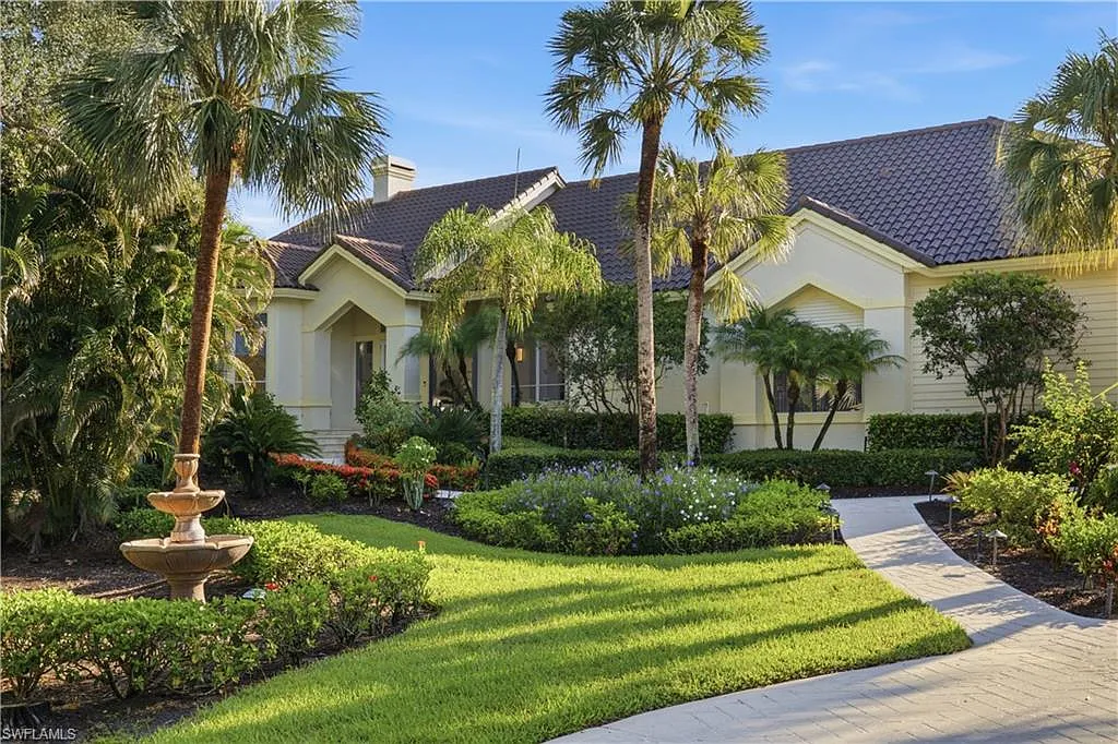 Bonita Bay — Photo 1