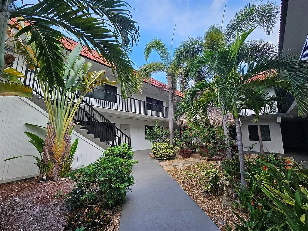 1 bed, 1.0 bath, 19144 sqft, $1,779 — Photo 4