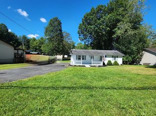 925 Grandview Rd, Daniels, WV 25832