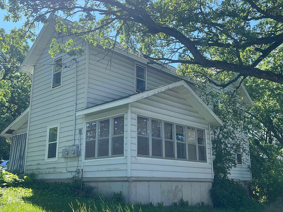 1st image of 515 State Farm Rd