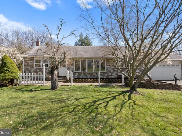 1231 W Orvilla Rd, Hatfield, PA 19440