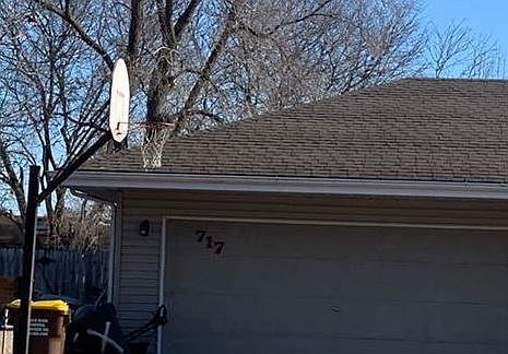 2nd image of 717 Shaw Ct