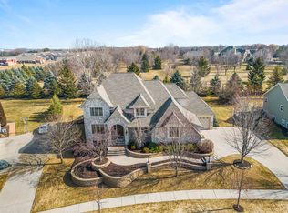 5638 N Rosemary Dr, Appleton, WI 54913