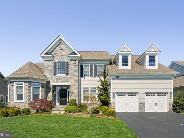 303 Old Liseter Rd, Newtown Square, PA 19073