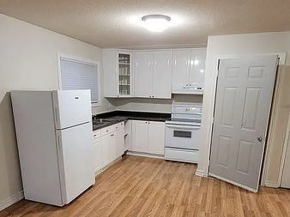 44 Rotherglen Ct, Brampton, ON L6X 2S1