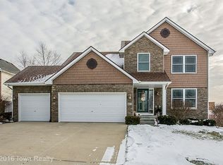 6813 Star View St, Des Moines, IA 50320