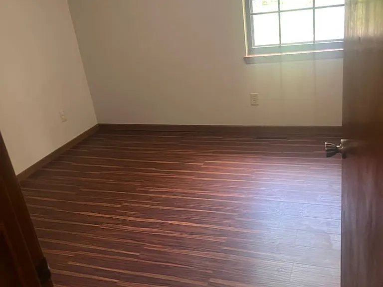 500 SE Sherri Ln — Photo 6