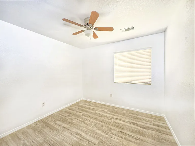 3724 Oasis Springs Rd NE — Photo 15
