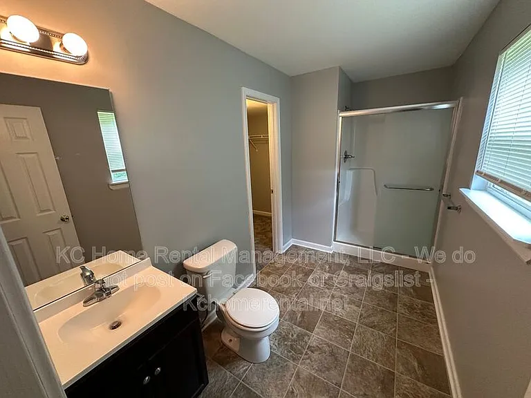 9000 NE 73rd St — Photo 28